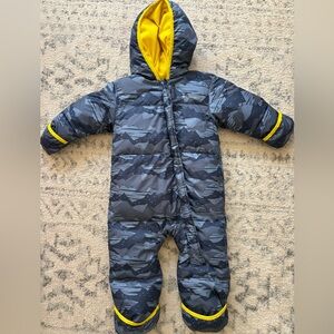 Columbia Infant Snowsuit in Grey Mountains/Vibrant Yellow